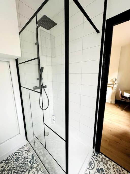 Appartement Le Moderne à Charleville-Mézières Extérieur photo