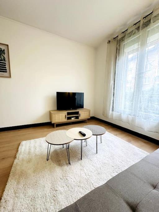 Appartement Le Moderne à Charleville-Mézières Extérieur photo