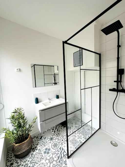 Appartement Le Moderne à Charleville-Mézières Extérieur photo